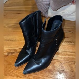 Bandolino soft leather booties